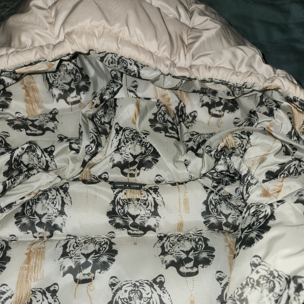 Oiselle Puffy Anorak, size S - Picture 2 of 3
